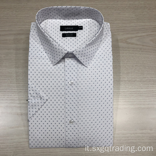 Camicia a maniche corte con stampa maschile chiara e pulita